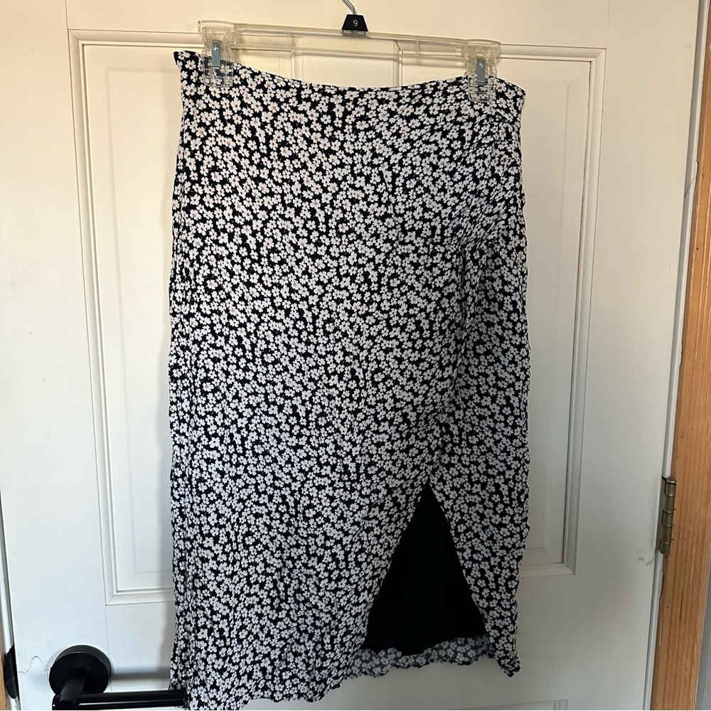 A&F midi skirt size M